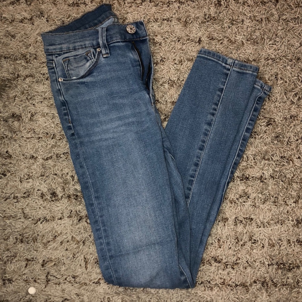 BDG high waisted blue jeans
